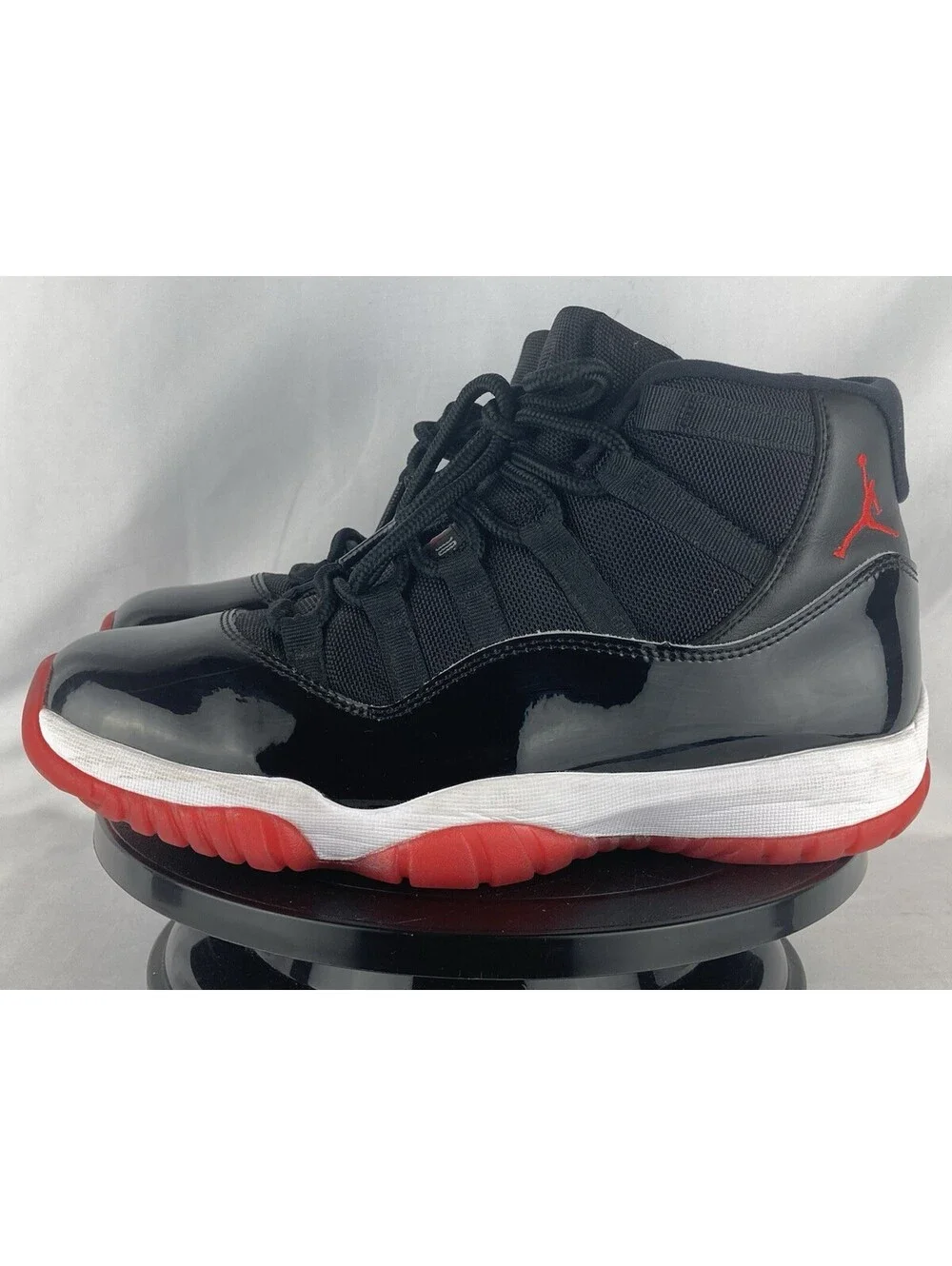 Men’s 9 Nike Air Jordan 11 Retro Bred 2019 Black Varsity Red White 378037-061